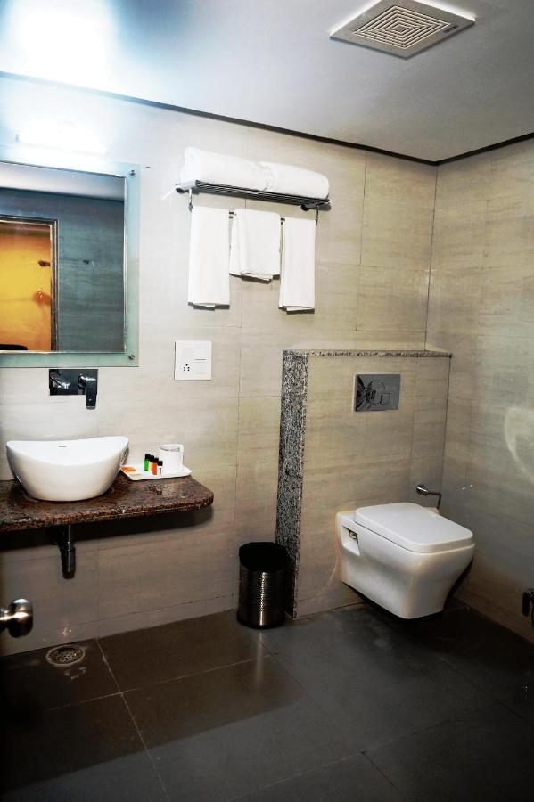 Hotel Shivoy Grand Varanasi Ngoại thất bức ảnh